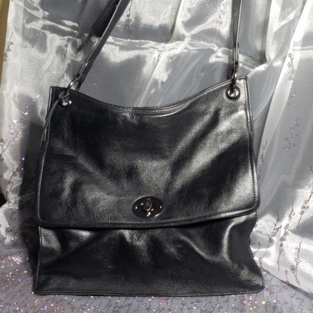 Clements Ribeiro black leather shoulder bag